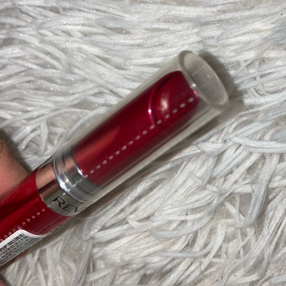 Revlon - Gel Lipstick - Picture 3 of 5